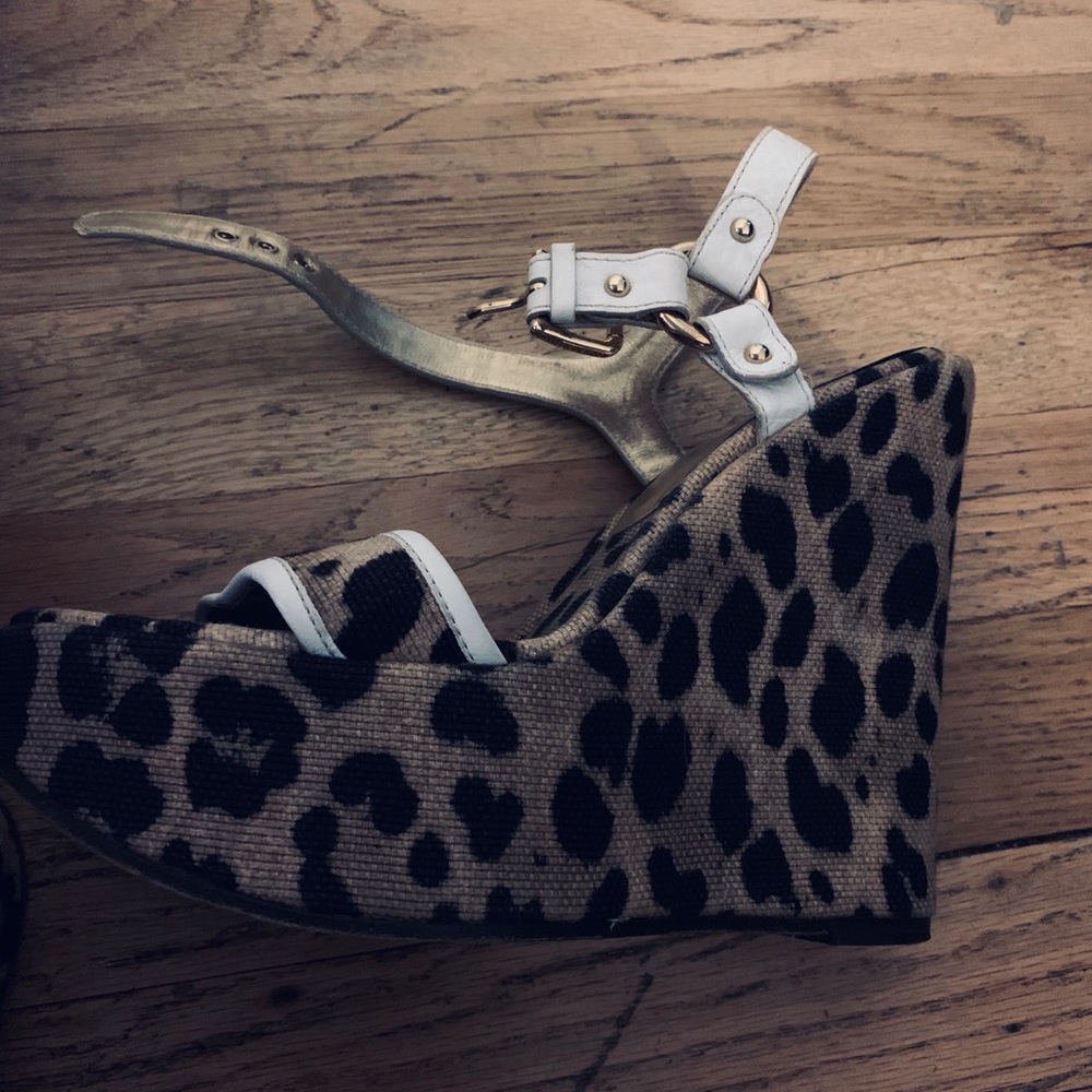 Dolce and gabbana wedge